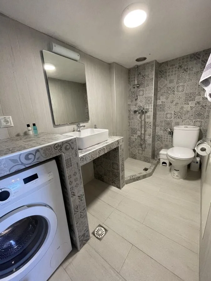 ROOMS TO RENT IN OINOUSSES by OINOUSSES-ROOMS.GR