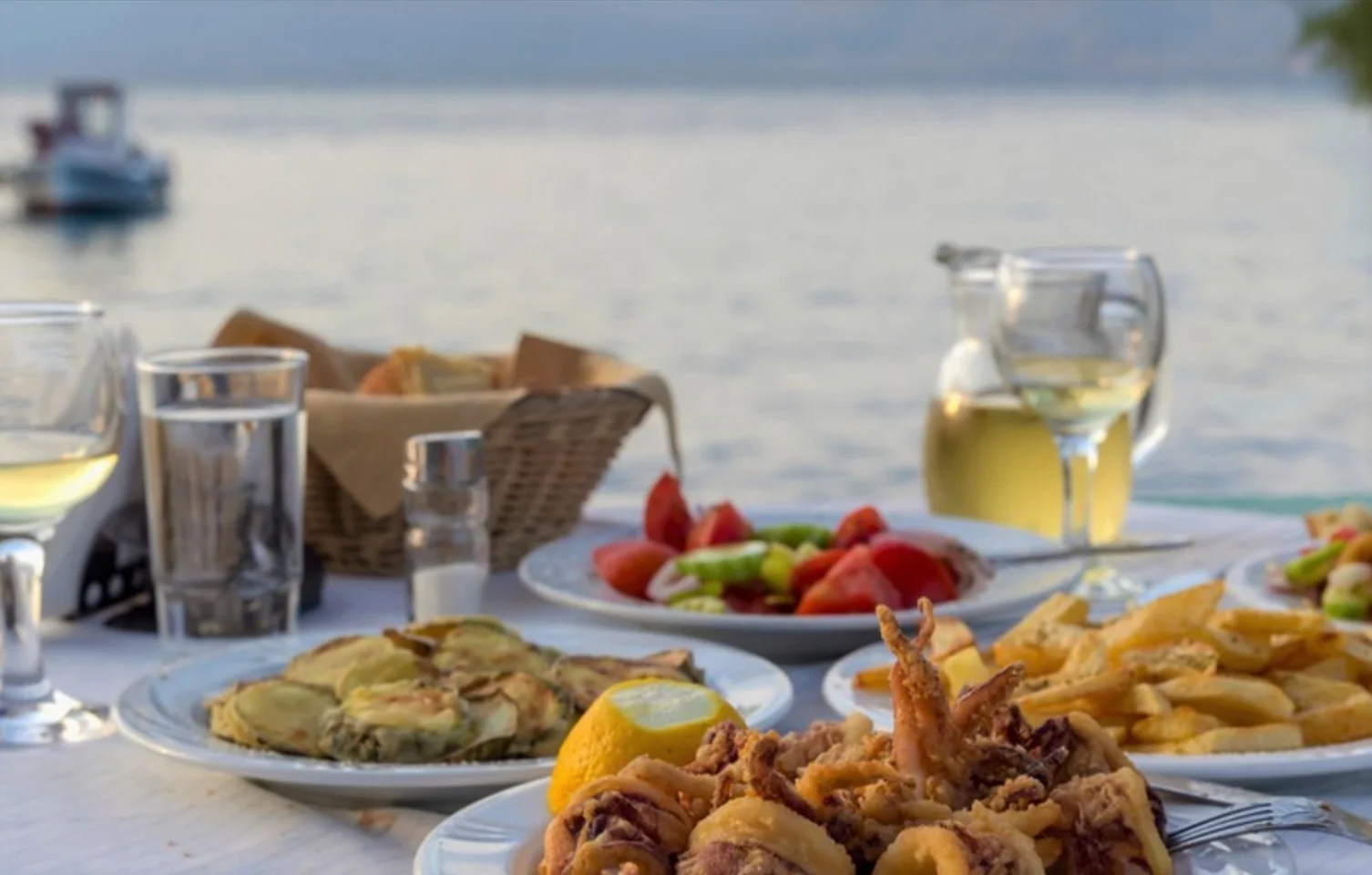 παραλίες φαγητό Οινούσσες oinousses-rooms.gr